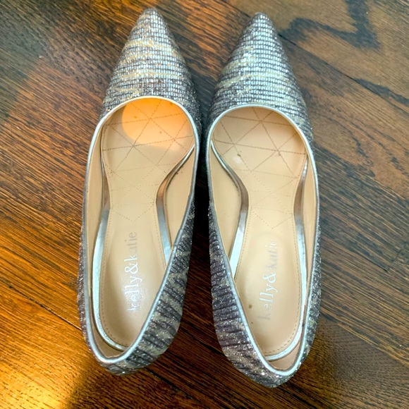 Kelly & Katie Shoes - Kelly & Katie gold/silver heels